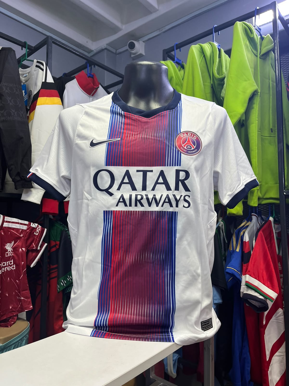 Paris Saint-Germain 2026/27 Away Kit